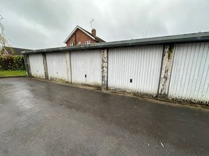 Photo 4- click for photo gallery